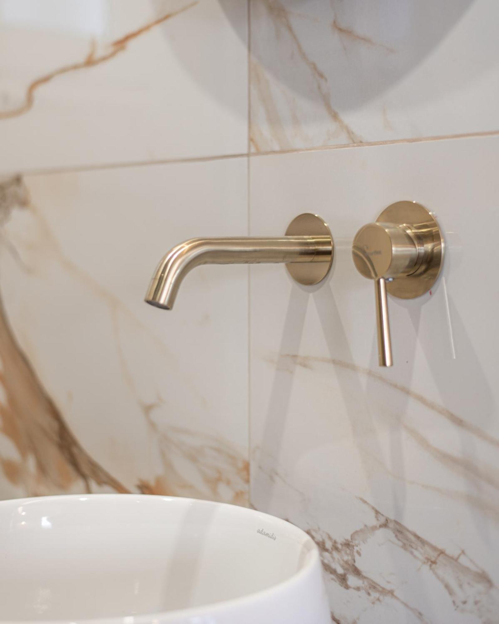 2Bdroom Plaka Apartment Athens Ngoại thất bức ảnh