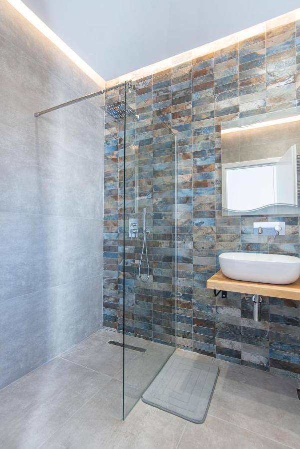 2Bdroom Plaka Apartment Athens Ngoại thất bức ảnh
